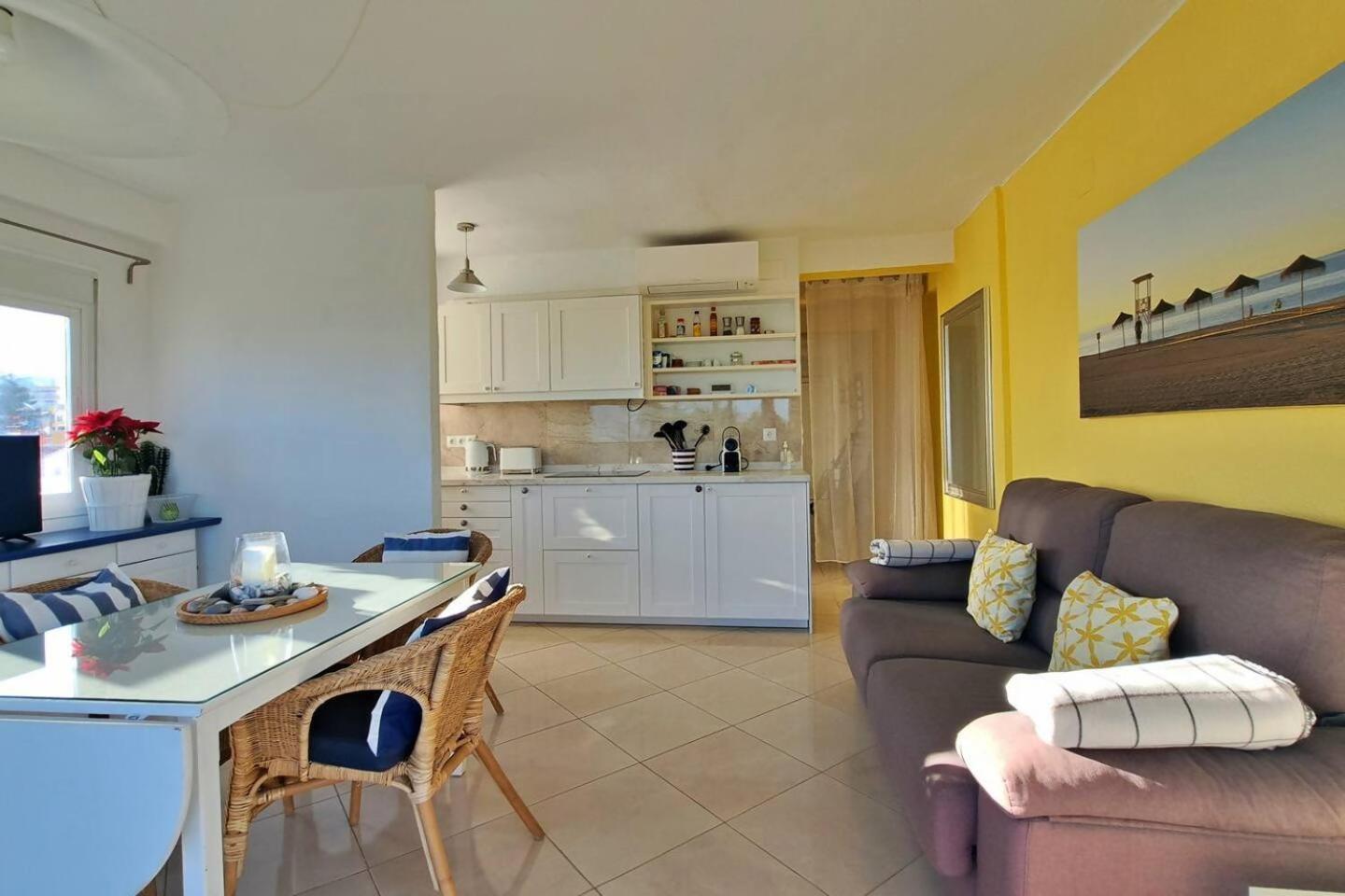 Apartamento El Nido Torre Del Mar Exterior photo