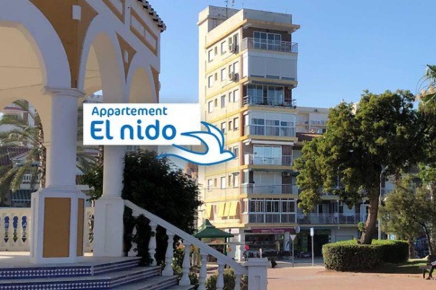 Apartamento El Nido Torre Del Mar Exterior photo